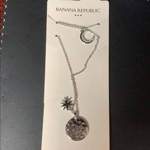 Banana republic necklace